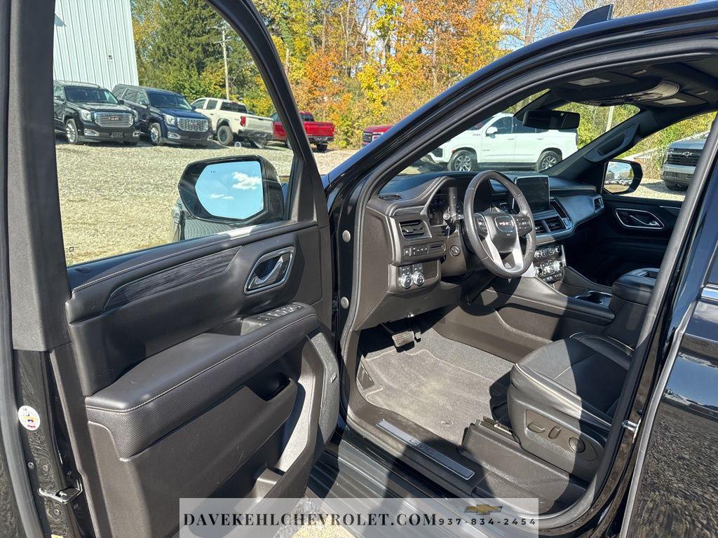 used 2021 GMC Yukon XL car, priced at $46,980