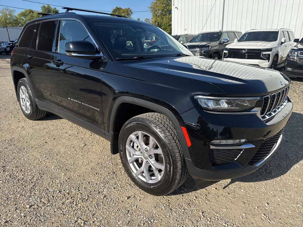used 2022 Jeep Grand Cherokee car, priced at $27,980