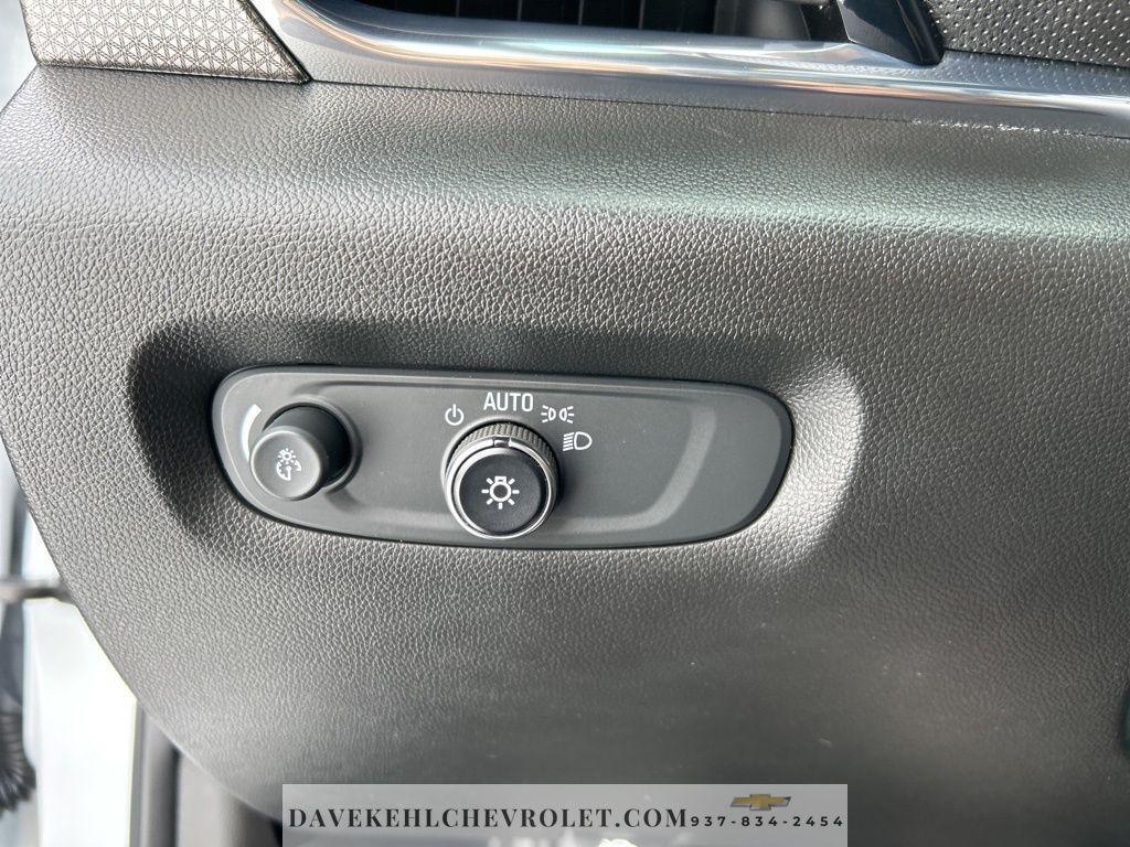 used 2022 Chevrolet Traverse car, priced at $26,980