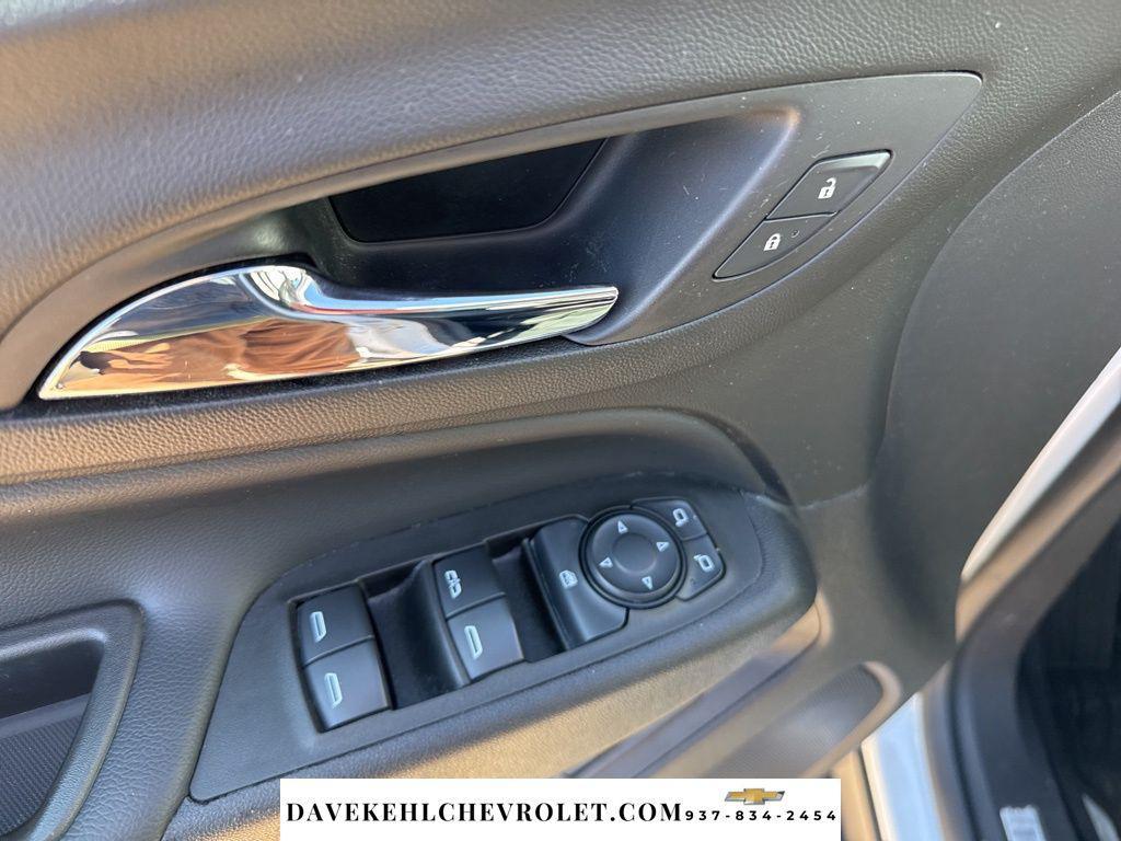 used 2021 Chevrolet Equinox car, priced at $16,980