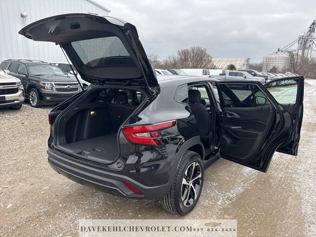 used 2025 Chevrolet Trax car, priced at $22,980