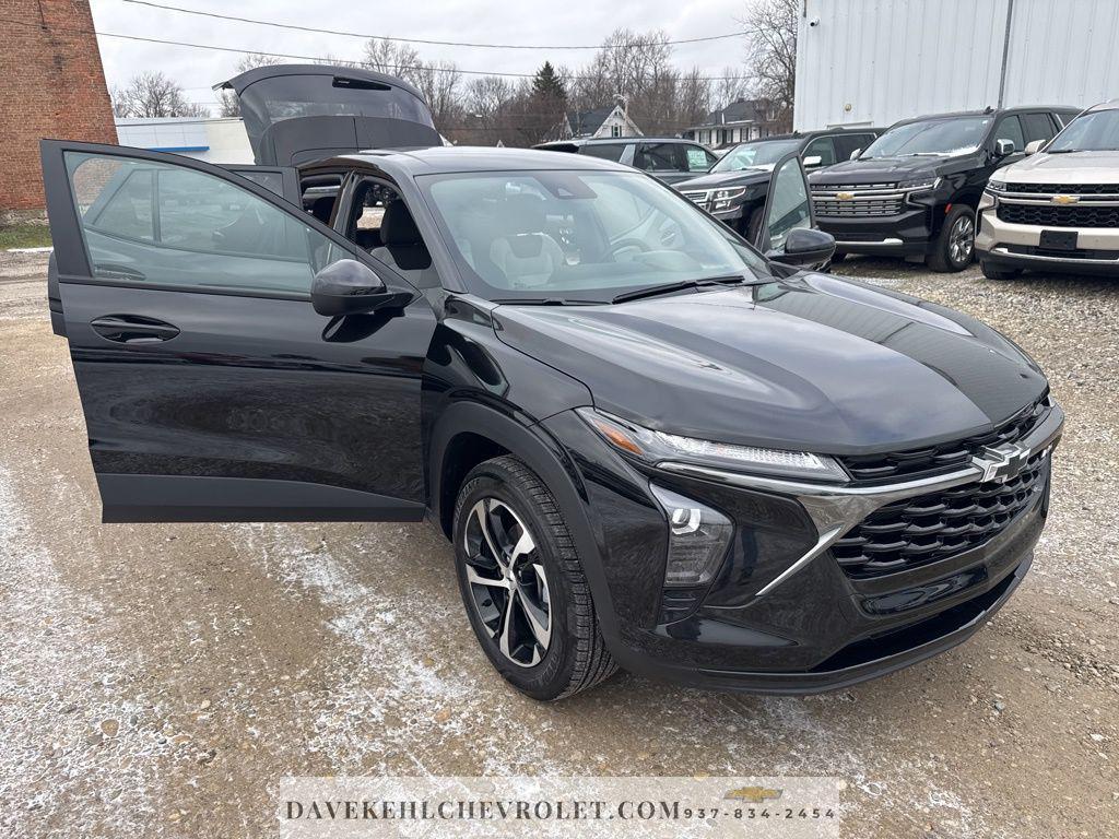 used 2025 Chevrolet Trax car, priced at $22,980