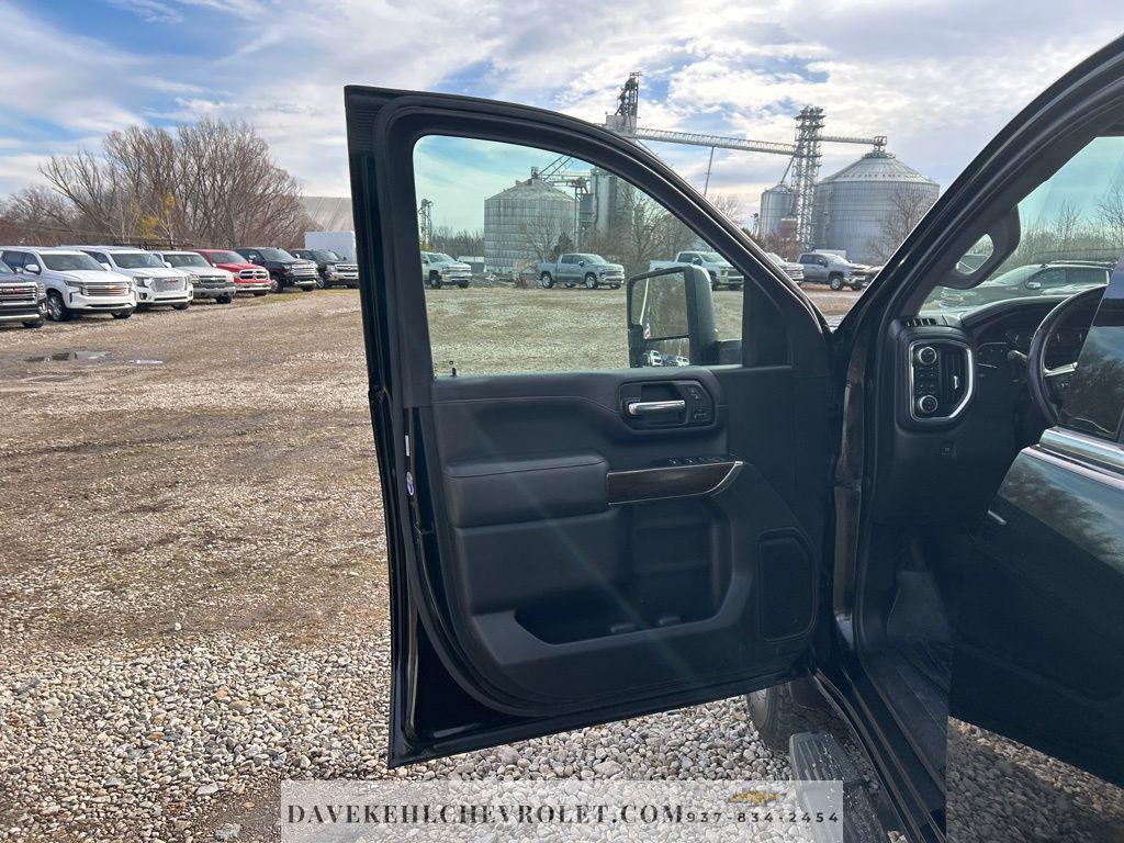 used 2022 GMC Sierra 2500 car, priced at $53,980