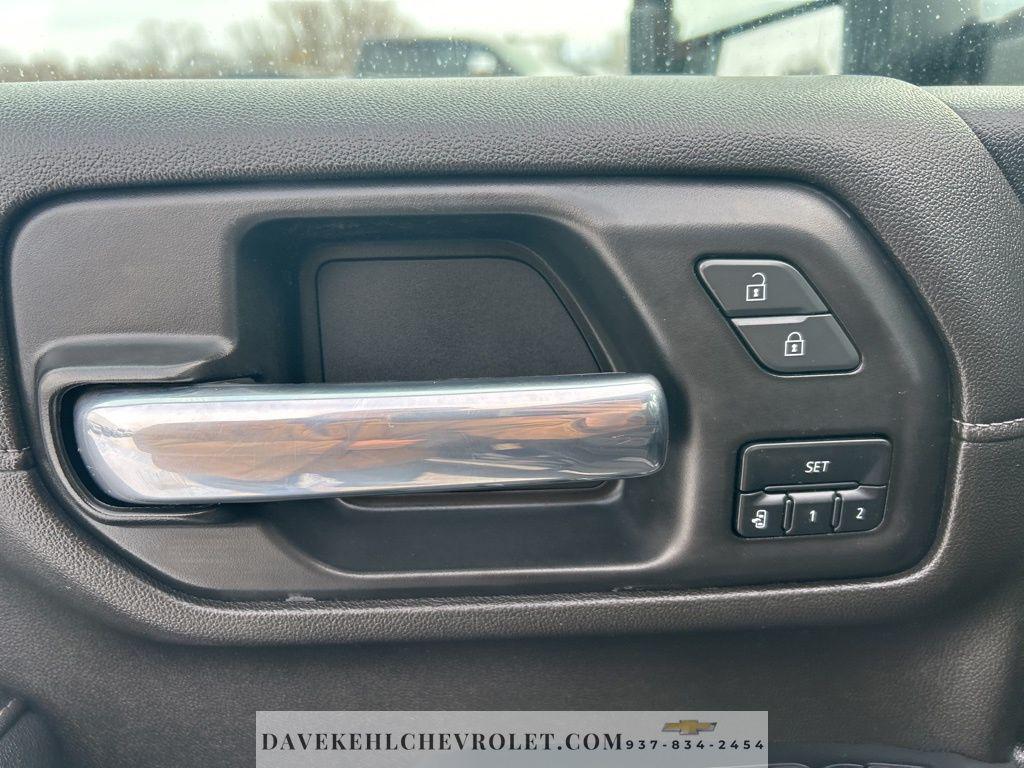 used 2022 GMC Sierra 2500 car, priced at $53,980