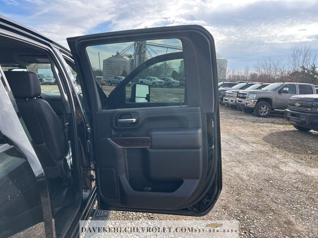 used 2022 GMC Sierra 2500 car, priced at $53,980