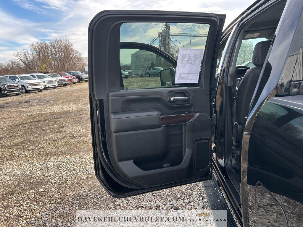 used 2022 GMC Sierra 2500 car, priced at $53,980