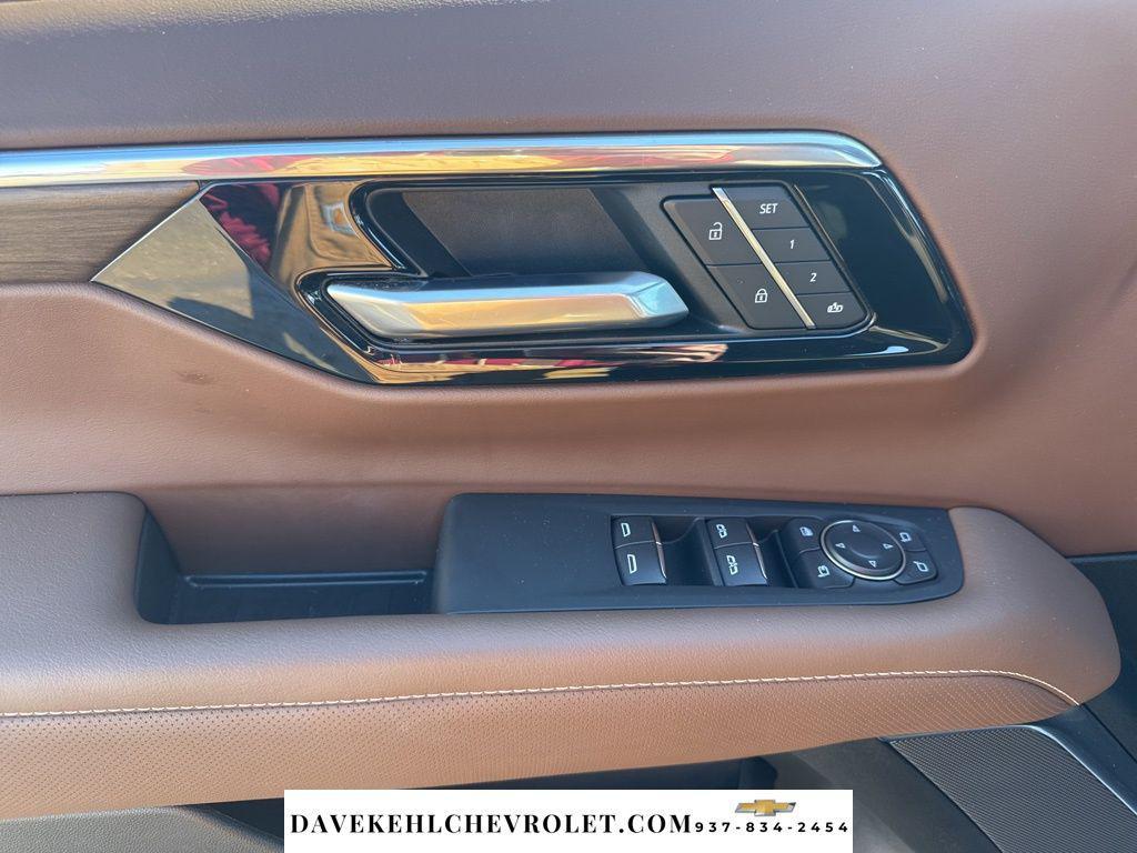 used 2025 Chevrolet Tahoe car, priced at $77,980