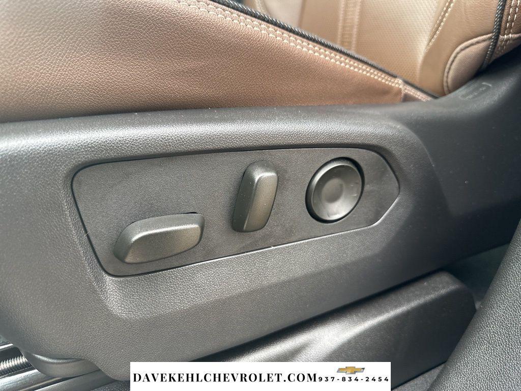 used 2025 Chevrolet Tahoe car, priced at $77,980