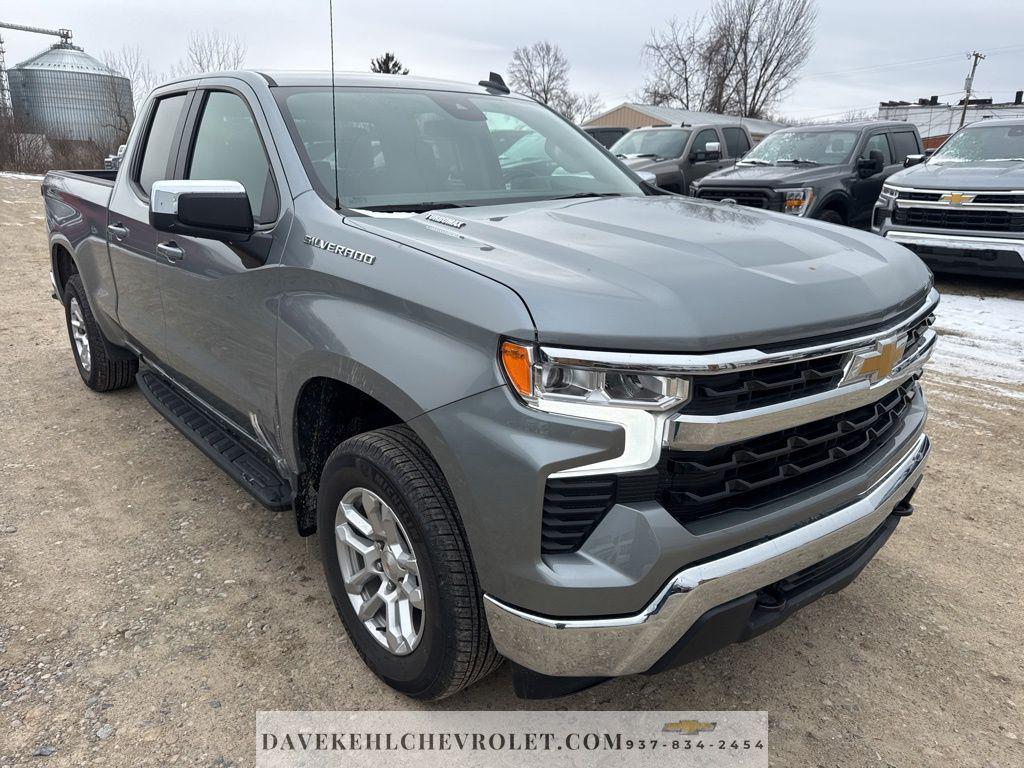 used 2025 Chevrolet Silverado 1500 car, priced at $39,980