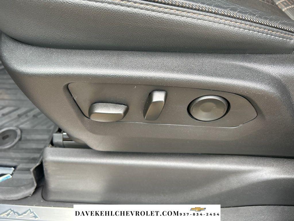 used 2025 Chevrolet Silverado 2500 car, priced at $71,980