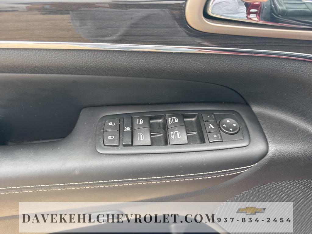 used 2016 Jeep Grand Cherokee car, priced at $14,980