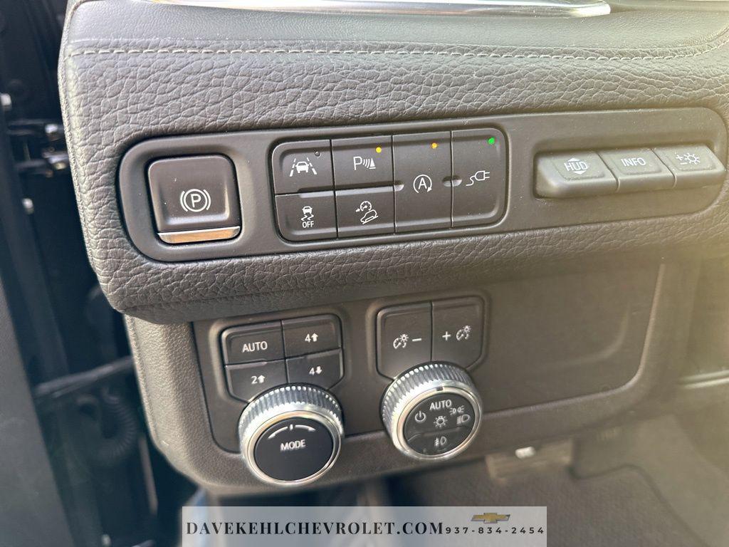 used 2021 GMC Yukon XL car, priced at $41,980