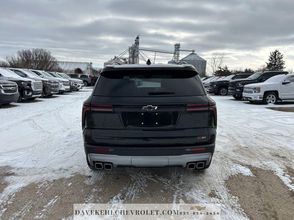 used 2025 Chevrolet Traverse car, priced at $43,980