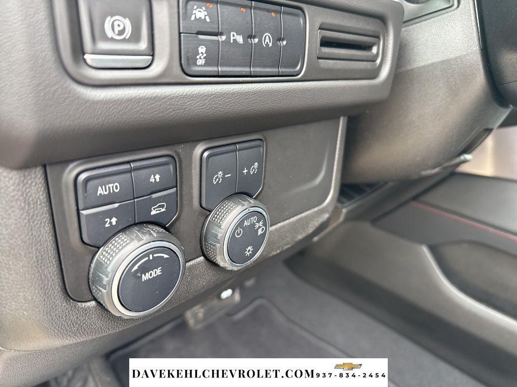 used 2023 Chevrolet Tahoe car, priced at $42,980