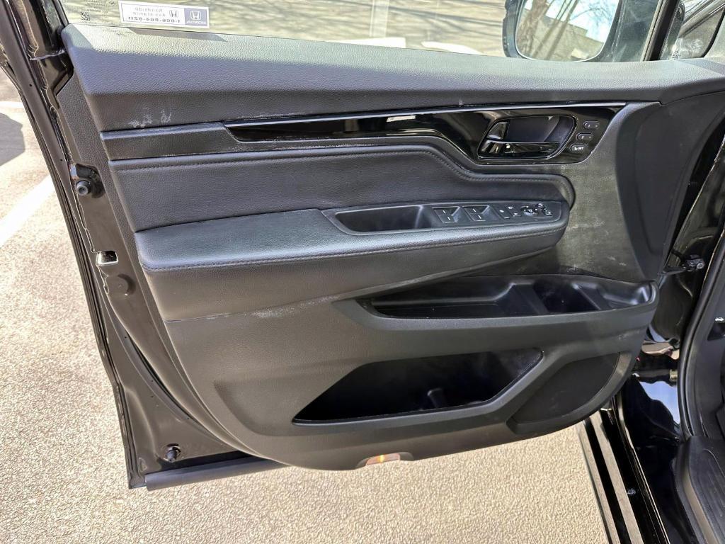 used 2022 Honda Odyssey car, priced at $29,999
