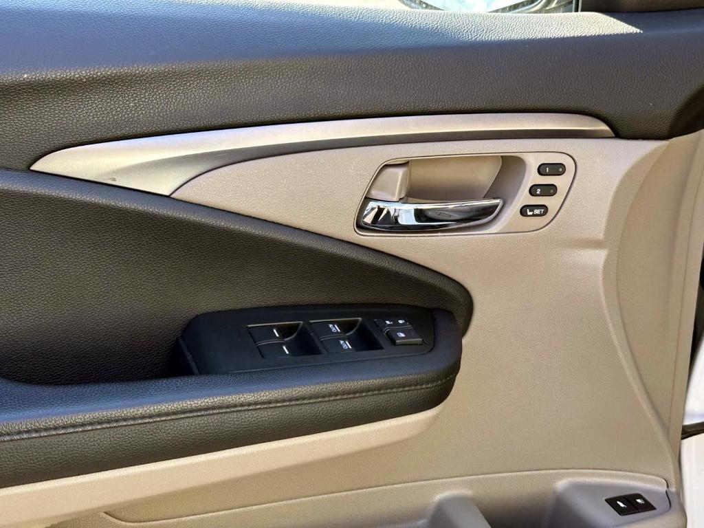 used 2022 Honda Pilot car, priced at $31,588