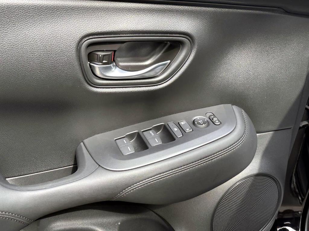 used 2026 Honda HR-V car, priced at $26,999