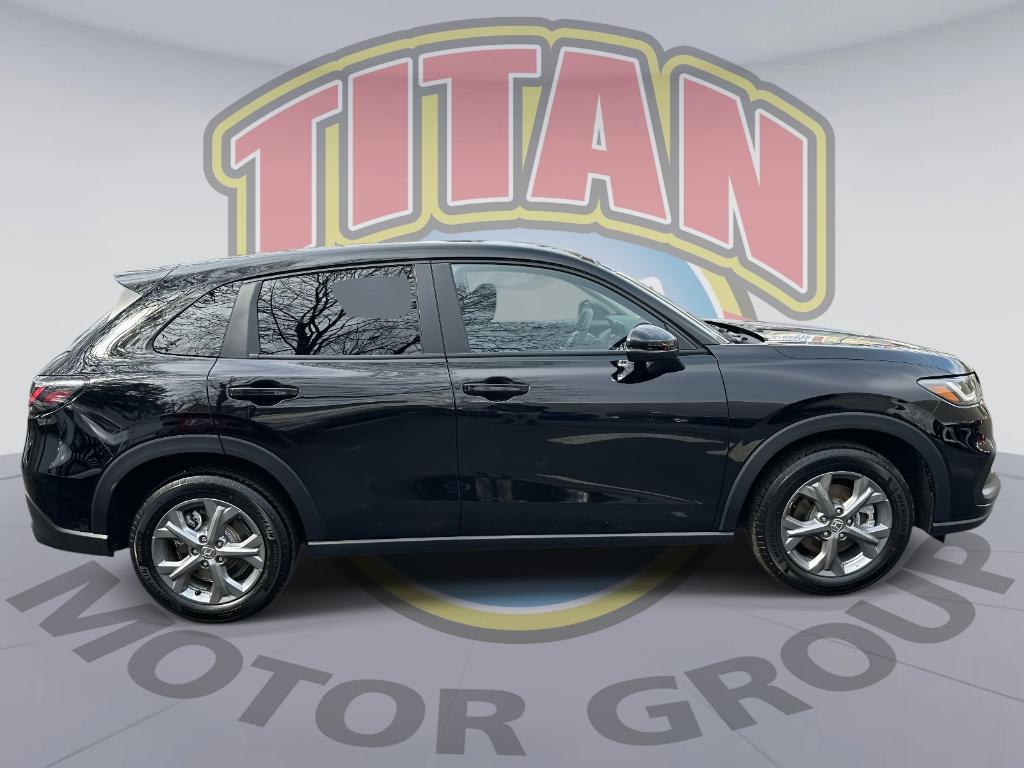 used 2026 Honda HR-V car, priced at $26,999