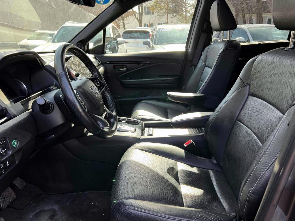 used 2021 Honda Passport car, priced at $27,999