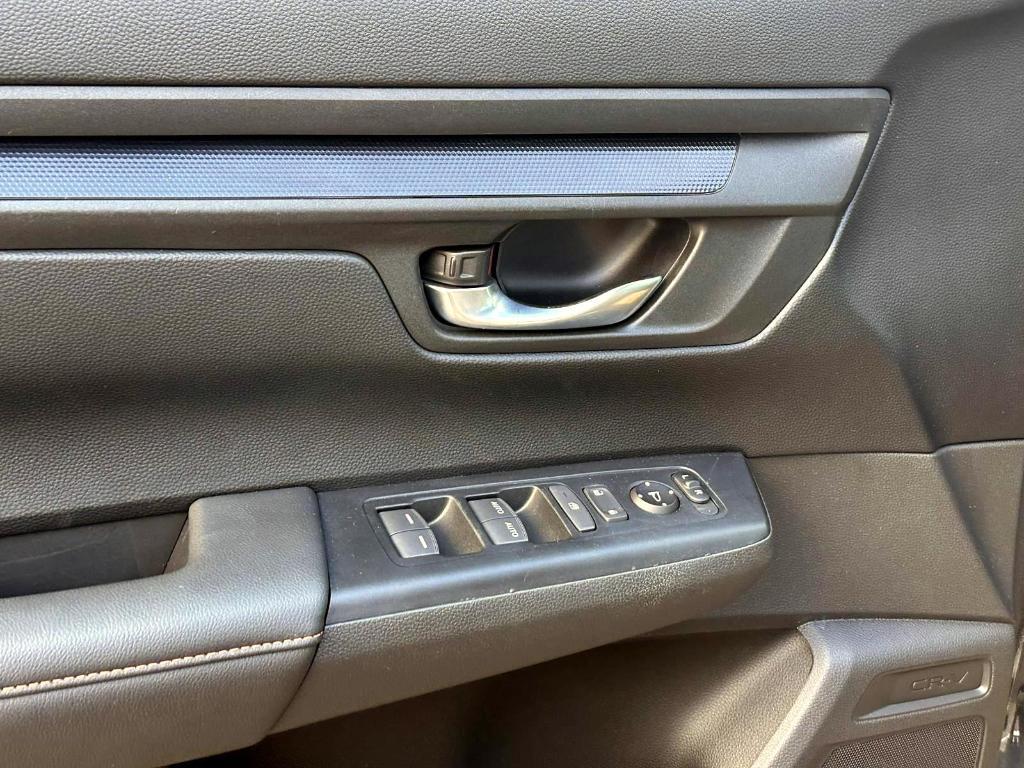 used 2024 Honda CR-V Hybrid car, priced at $29,999