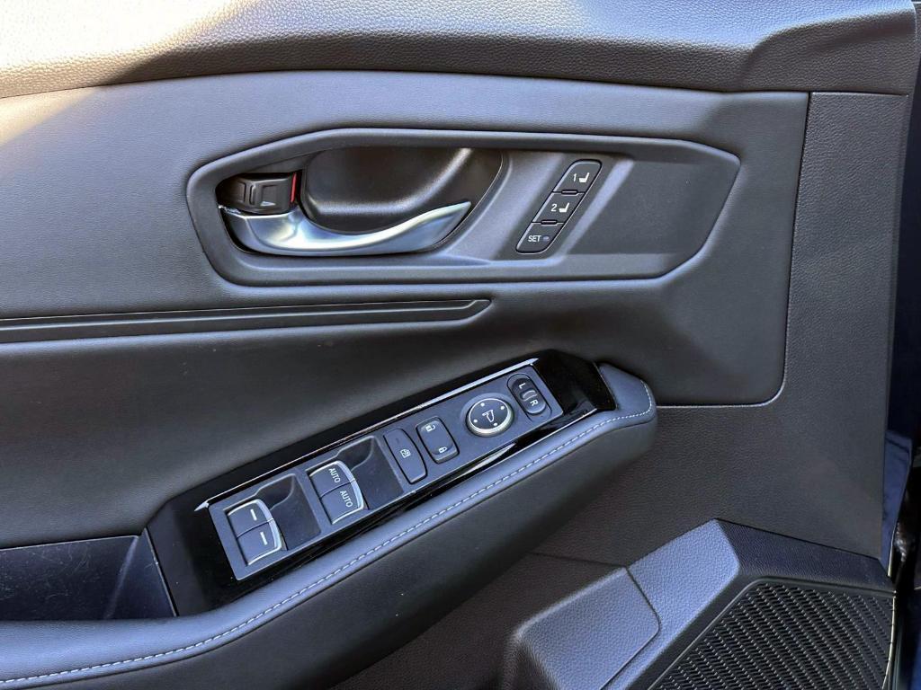 used 2023 Honda Accord Hybrid car, priced at $30,999