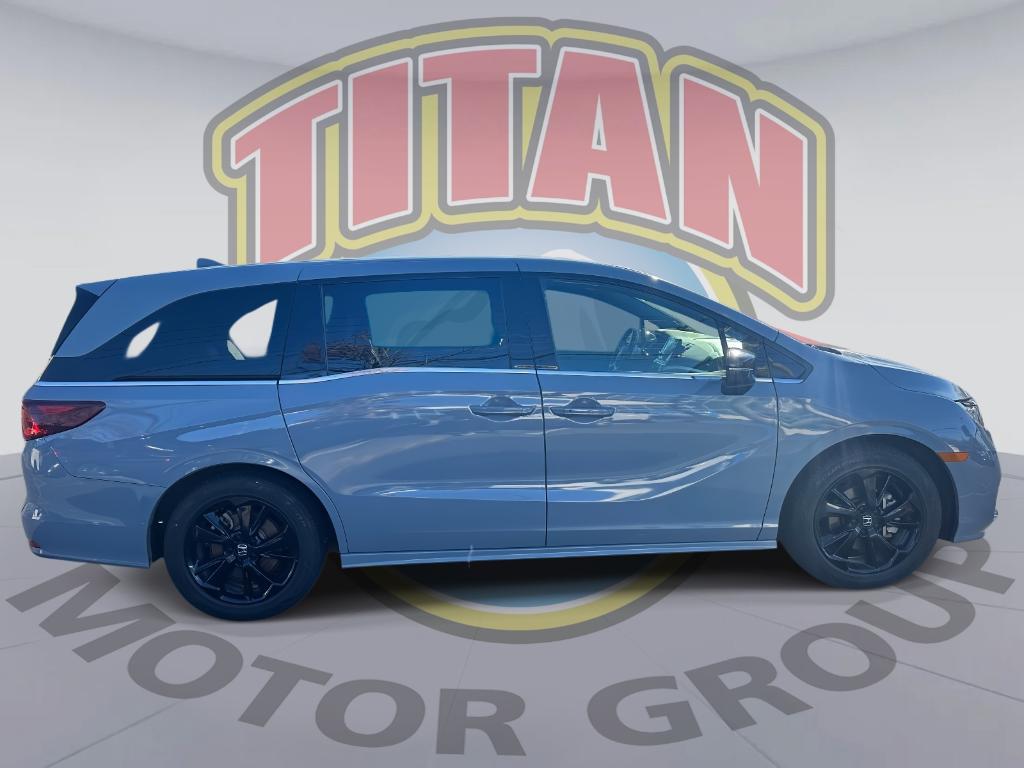 used 2024 Honda Odyssey car, priced at $30,990