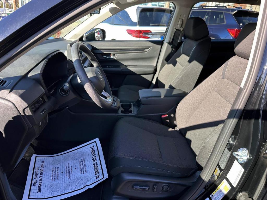 used 2024 Honda CR-V car, priced at $28,999