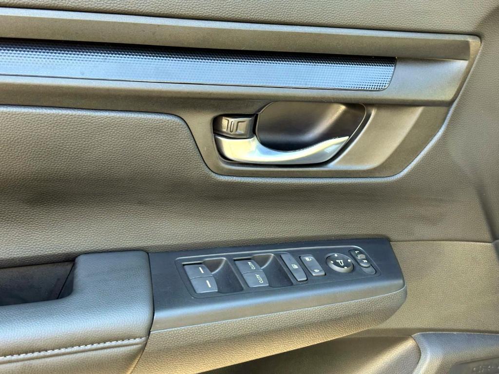 used 2024 Honda CR-V car, priced at $28,999