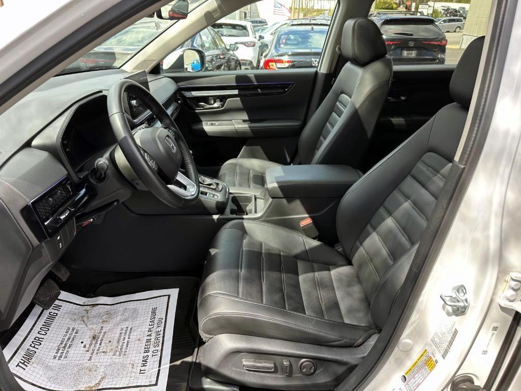 used 2025 Honda CR-V car, priced at $32,999