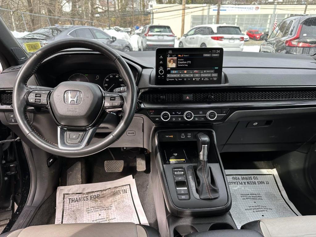 used 2024 Honda CR-V Hybrid car, priced at $30,999