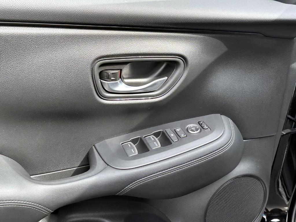 used 2026 Honda HR-V car, priced at $30,995