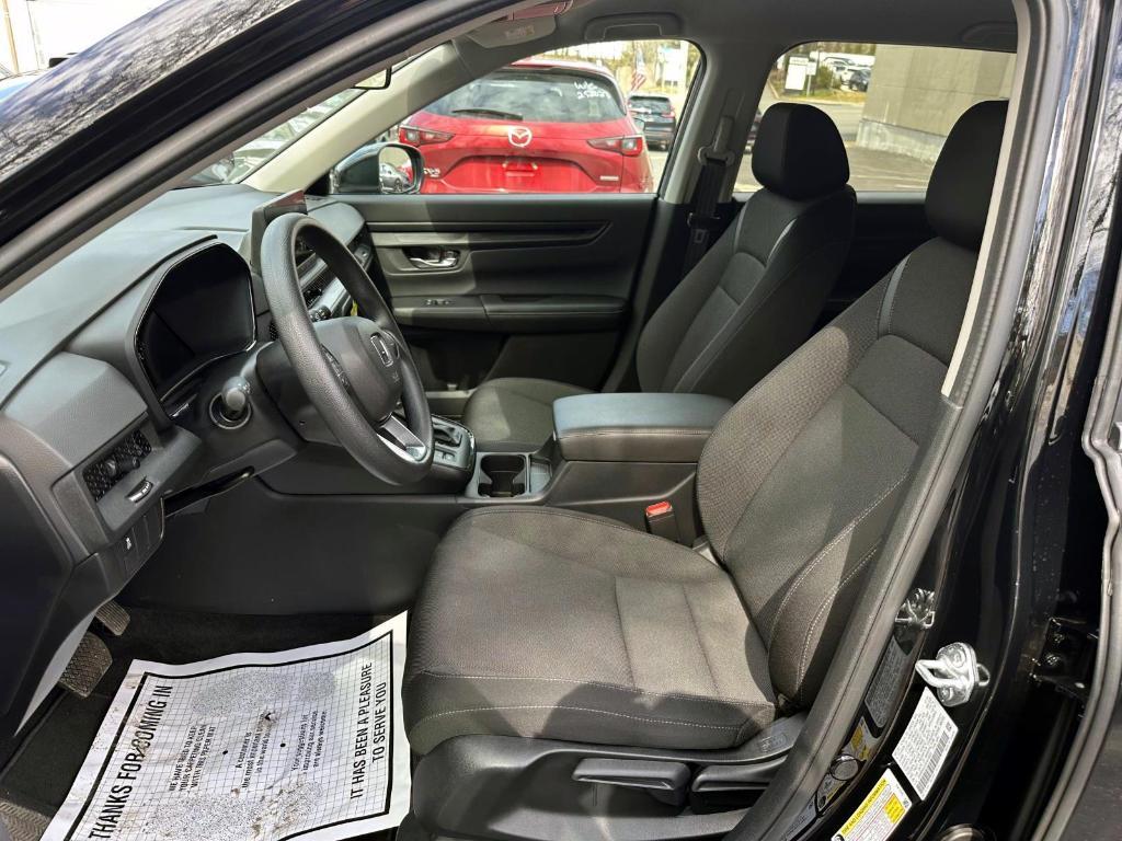 used 2025 Honda CR-V car, priced at $28,999