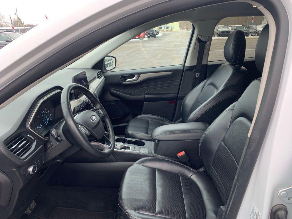 used 2022 Ford Escape car, priced at $17,085