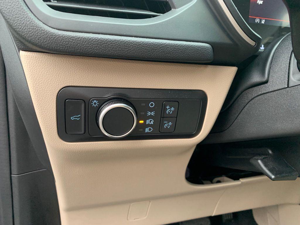 used 2022 Ford Escape car, priced at $19,307