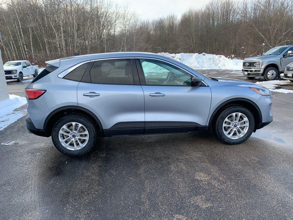 used 2022 Ford Escape car, priced at $20,290