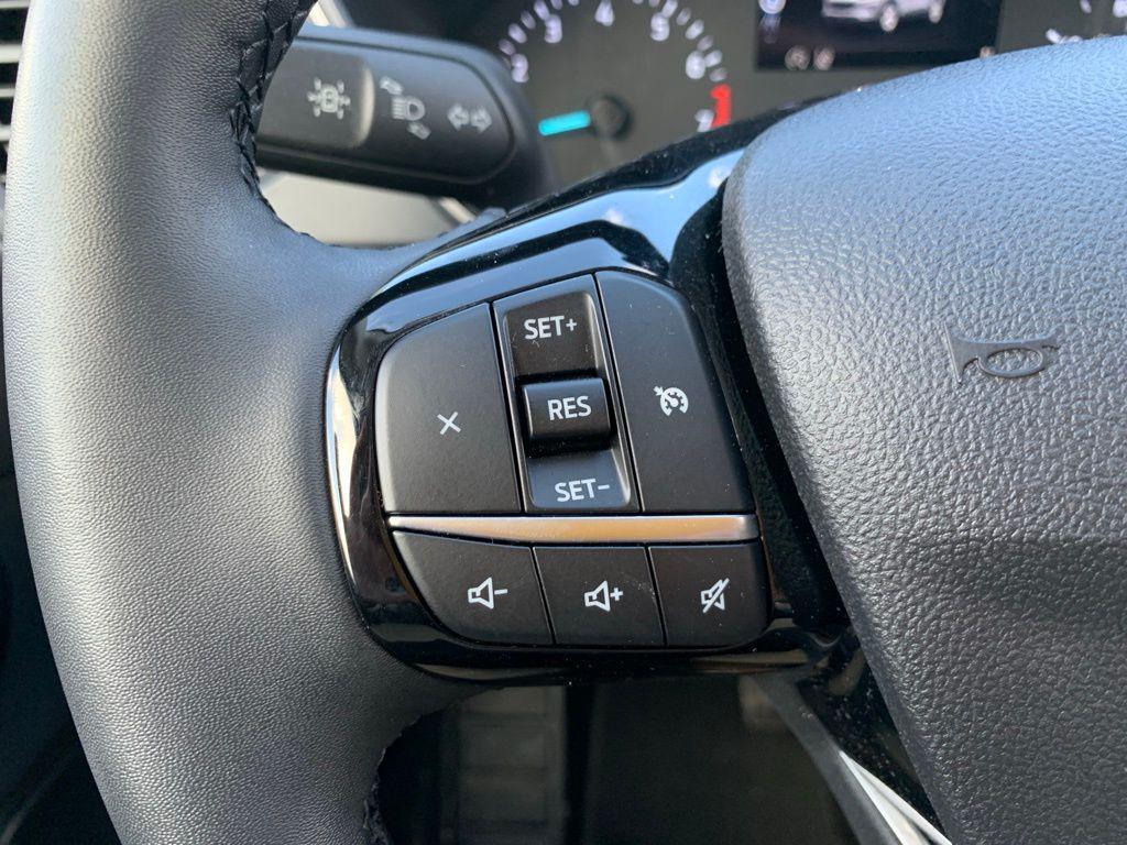 used 2022 Ford Escape car, priced at $20,290