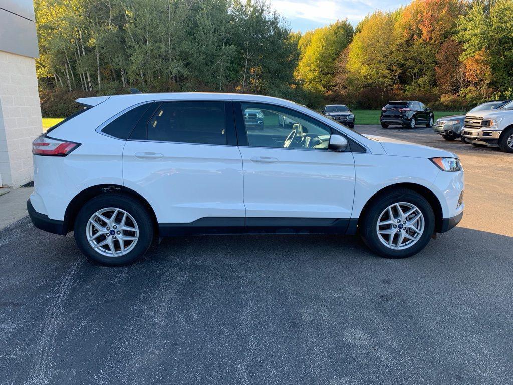 used 2022 Ford Edge car, priced at $19,186