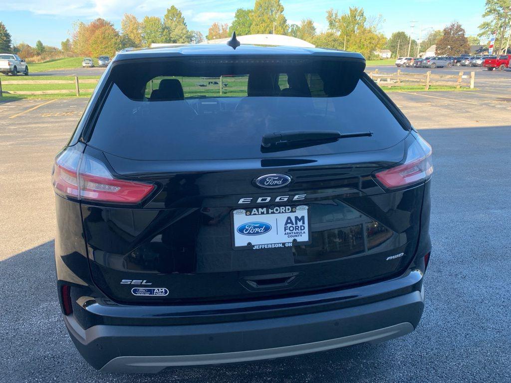 used 2022 Ford Edge car, priced at $15,273
