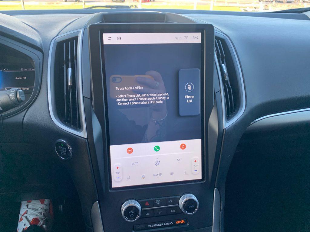 used 2022 Ford Edge car, priced at $15,273