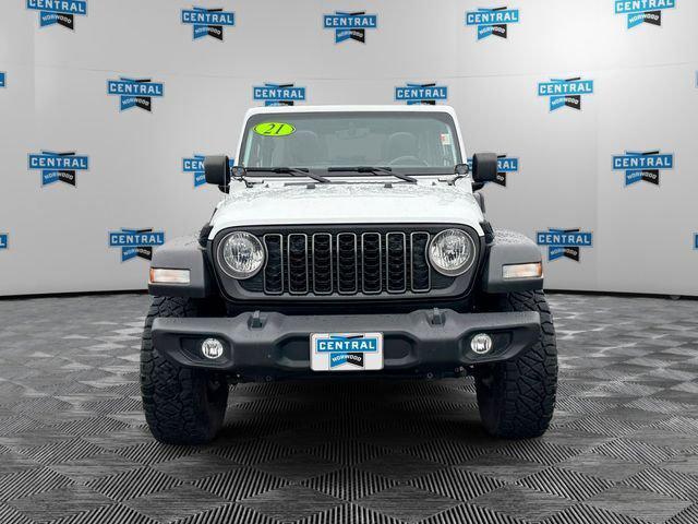 used 2021 Jeep Wrangler Unlimited car, priced at $36,574