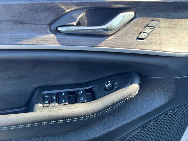 used 2023 Jeep Grand Cherokee car, priced at $37,977