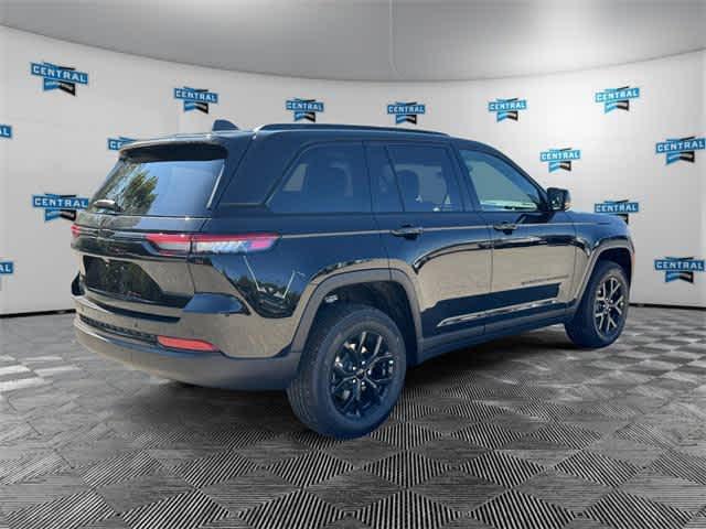 new 2025 Jeep Grand Cherokee car, priced at $46,730