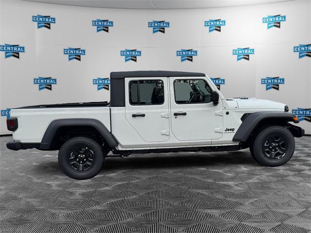 new 2026 Jeep Gladiator car, priced at $41,840