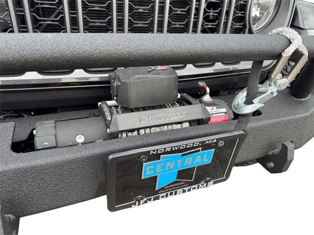 new 2025 Jeep Gladiator car, priced at $49,950