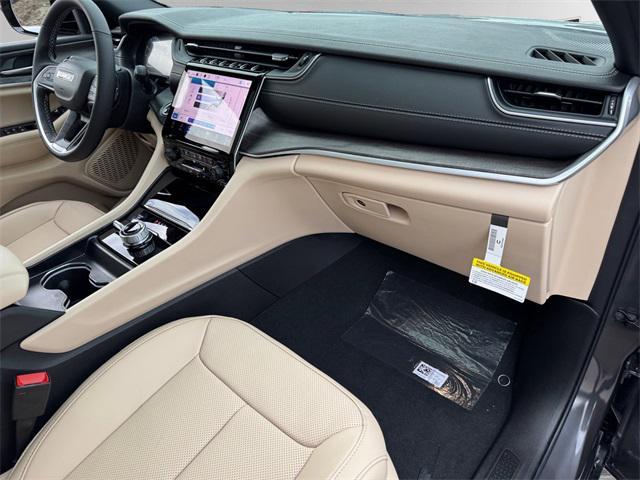 new 2025 Jeep Grand Cherokee L car, priced at $55,535