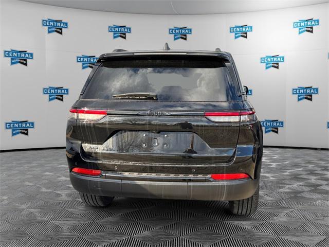 new 2025 Jeep Grand Cherokee car, priced at $53,735