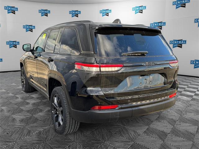 new 2025 Jeep Grand Cherokee car, priced at $53,735