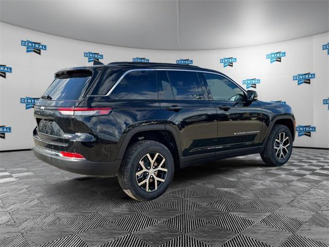new 2025 Jeep Grand Cherokee car, priced at $53,435