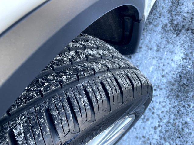 used 2022 Acura MDX car, priced at $36,975