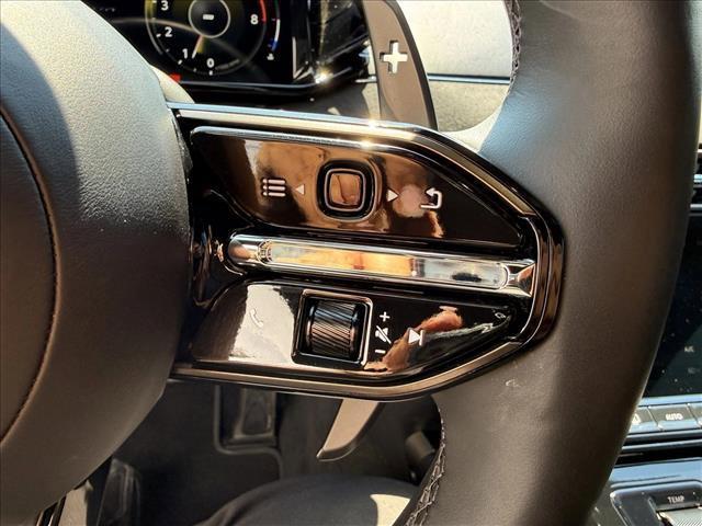 used 2025 Aston Martin Vantage car, priced at $189,990